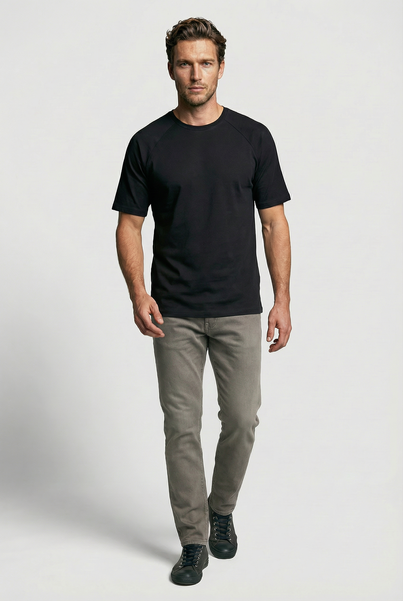 Hoxton Raglan Sleeve Fitted T-shirt - Black Jersey tops S S M L XL XXL