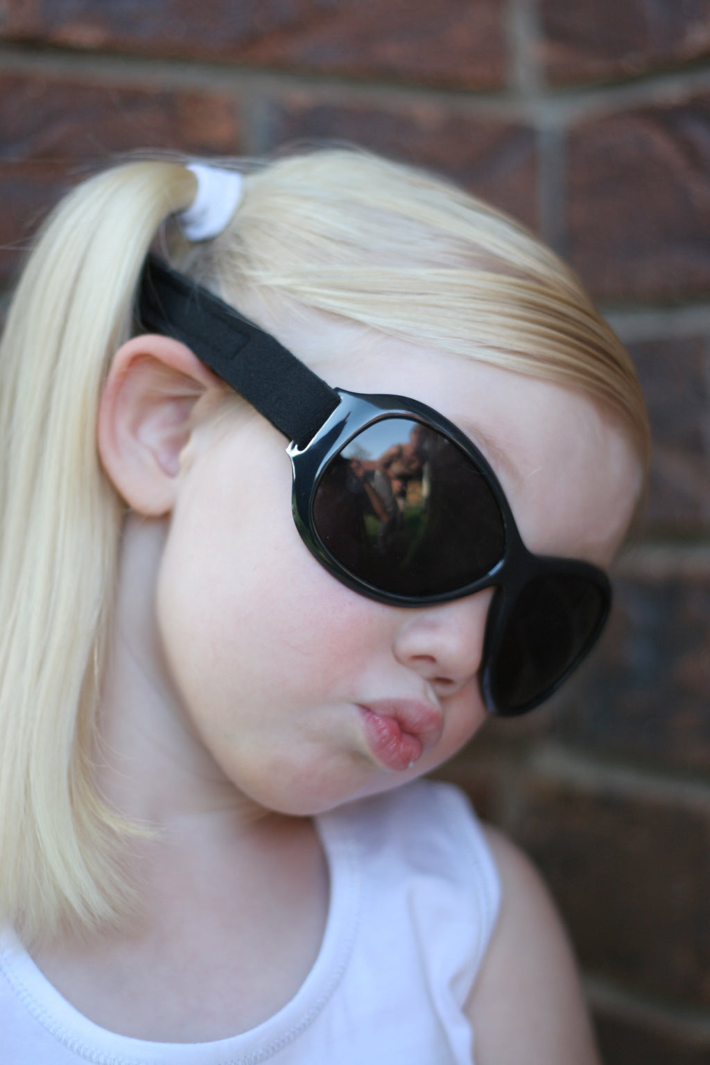 Retro Banz® Wrap Around Sunglasses Sunglasses Baby 0 - 2 Years Pink Diva Baby 0 - 2 Years / Pink Diva Kidz 2 - 5 Years / Pink Diva Kidz 2 - 5 Years / Pink Baby 0 - 2 Years / Black Kidz 2 - 5 Years / Black Baby 0 - 2 Years / White Kidz 2 - 5 Years / White Baby 0 - 2 Years / Aqua Kidz 2 - 5 Years / Aqua Baby 0 - 2 Years / Pink