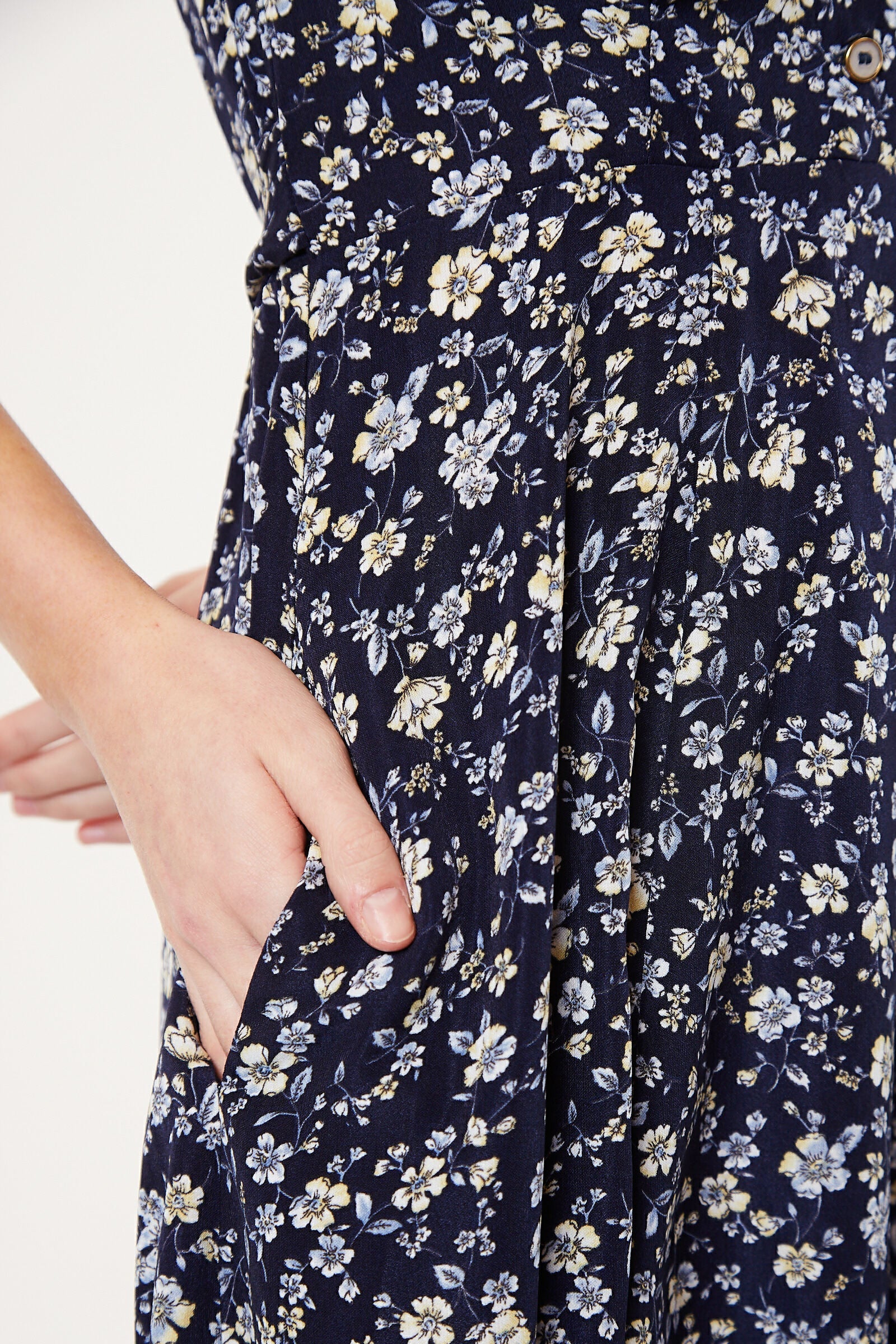 Cathleen Country Rose Print Tea Midi Tea Dress Dresses 8 8 10 12 14 16