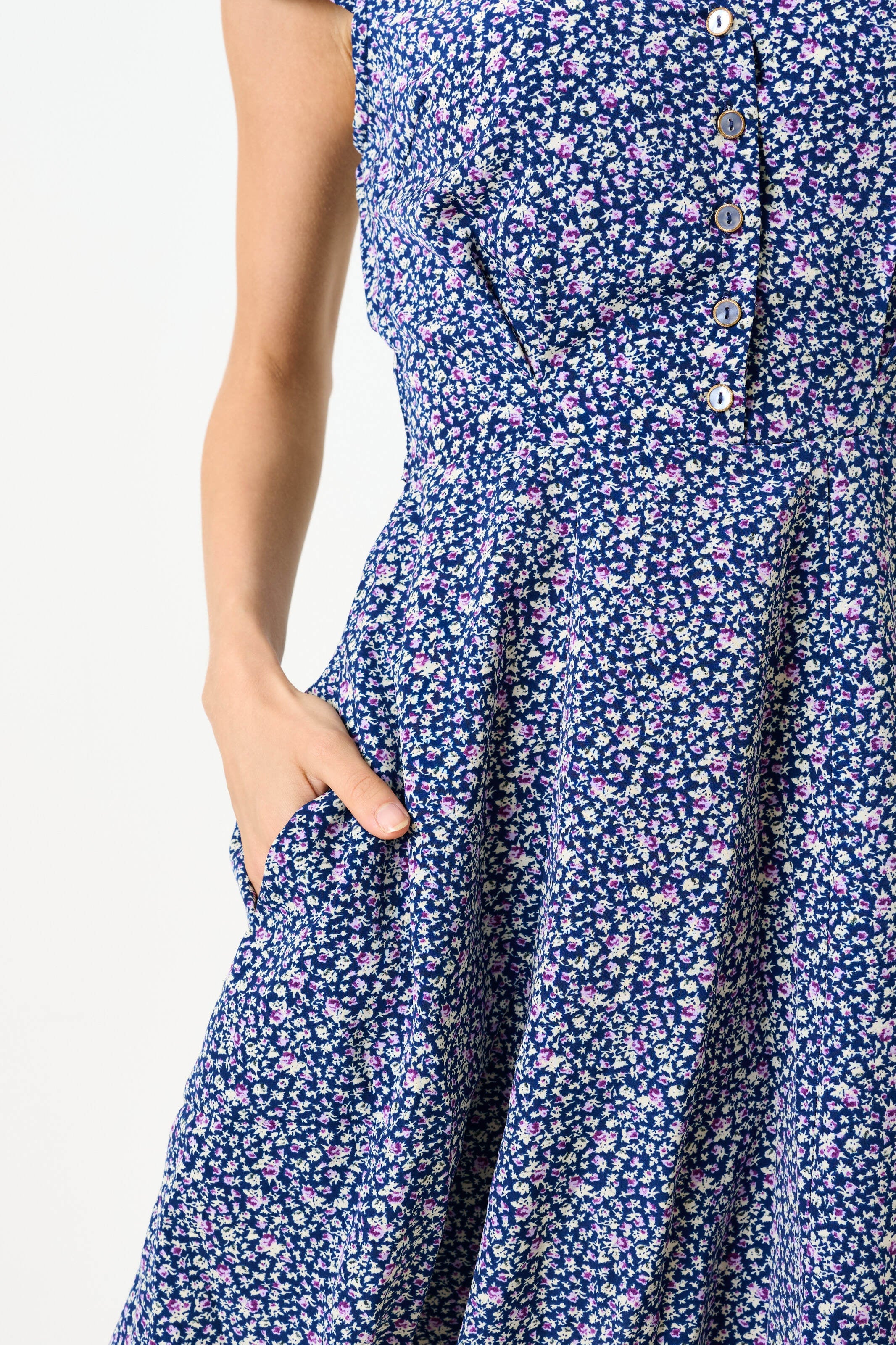 Cathleen Mini Tea dress Floral 10 Dresses 8 8 10 12 14 16 18