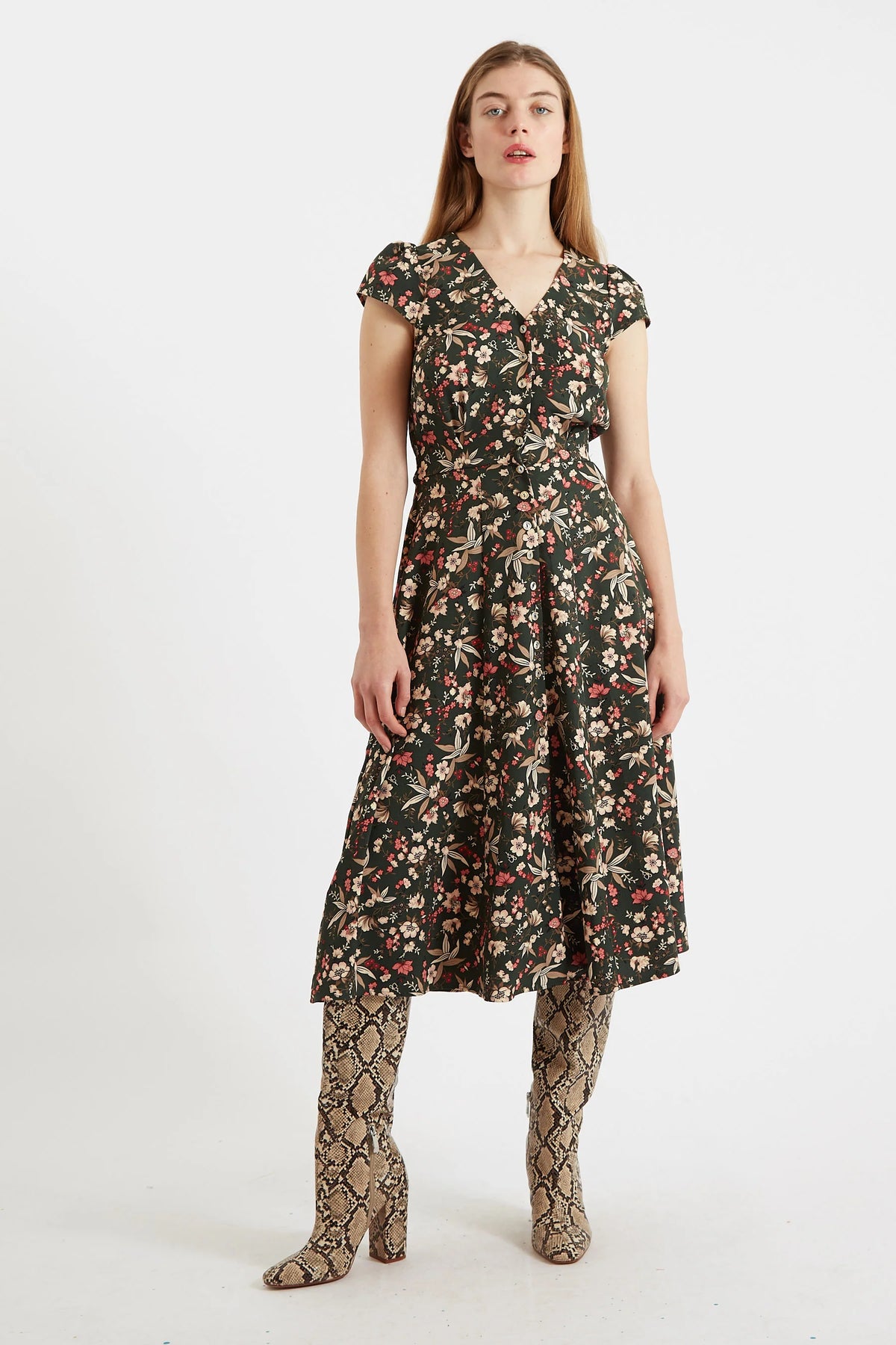 Cathy Tapestry Print Midi Tea Dress Dresses 8 Green/Multi 8 / Green/Multi 10 / Green/Multi 12 / Green/Multi 14 / Green/Multi 16 / Green/Multi