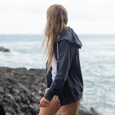 Contrast Zipped Recycled Hoodie - Clothing & Accessories/Clothing/Shirts & Tops - High-Quality Clothing & Accessories/Clothing/Shirts & Tops</p>