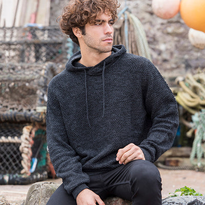 Knitted Recycled Hoodie - Clothing & Accessories/Clothing/Shirts & Tops - High-Quality Clothing & Accessories/Clothing/Shirts & Tops</p>