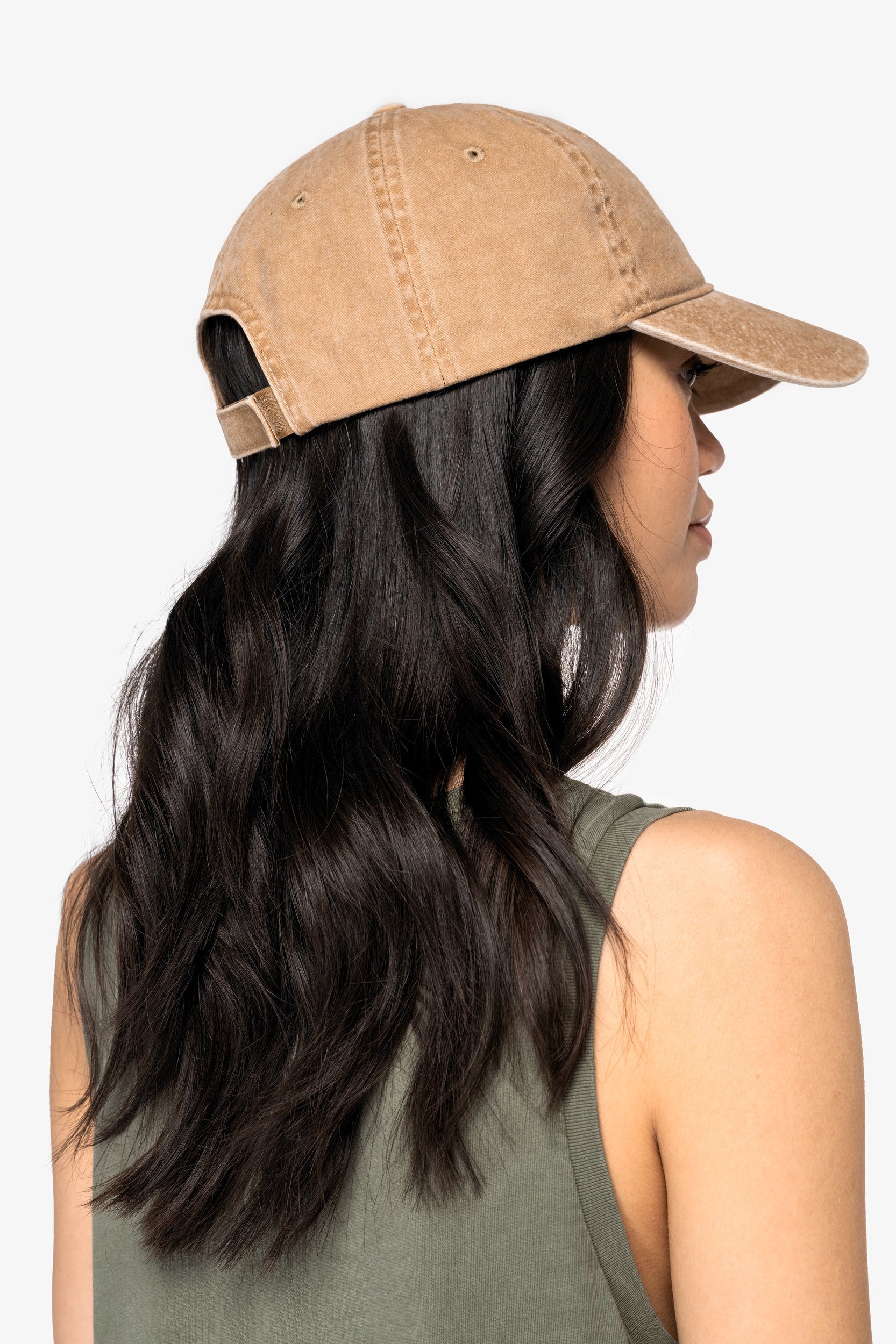 Organic Faded Cap ONE Washed Almond Green ONE / Washed Almond Green ONE / Washed Aquamarine ONE / Washed Black ONE / Washed Navy Blue ONE / Washed Organic Khaki ONE / Washed Petal Rose ONE / Washed Ivory ONE / Washed Parma ONE / Washed Brook Green ONE / Washed Amazon Green ONE / Washed Paprika