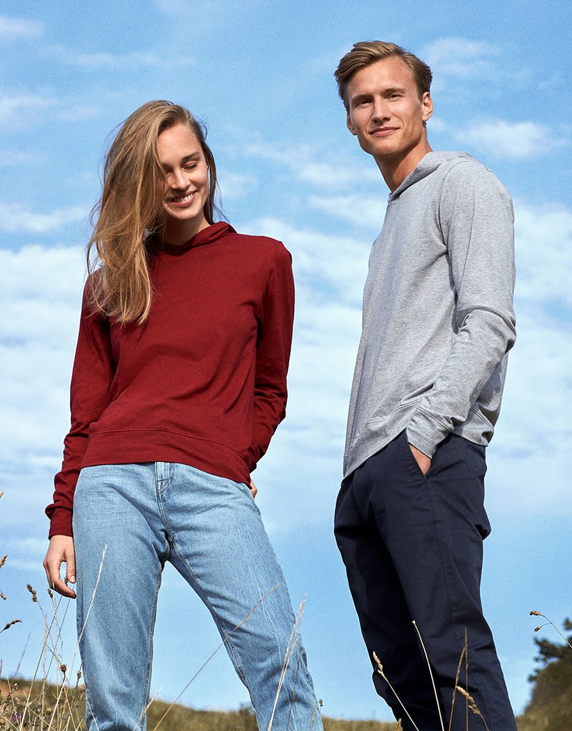 Fairtrade Organic T-shirt Hoodie: Unisex - - High-Quality </p>