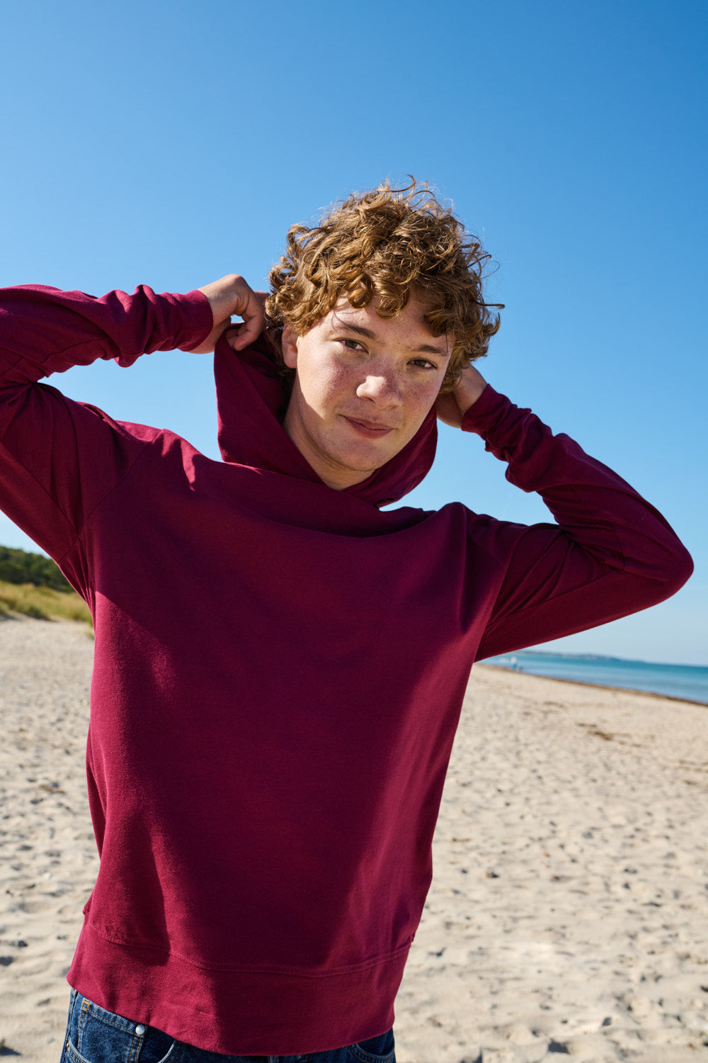 Fairtrade Organic T-shirt Hoodie: Unisex - - High-Quality </p>