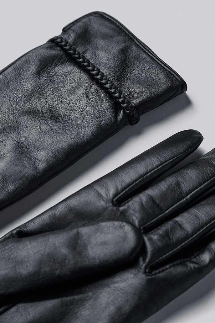 Tema Black Leather Touchphone Gloves. Gloves S/M S/M M/L